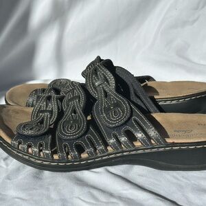 Clark’s Women’s Leisa Faye Slide Sandal